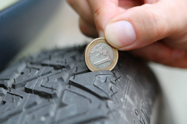 check tyre depth with coin